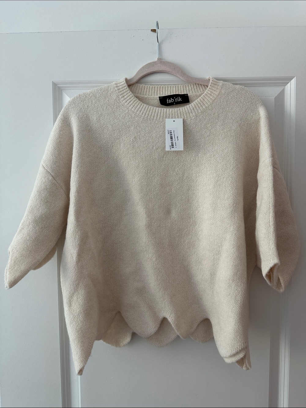 fab'rik Ivory Scalloped Hem Short Sleeve Sweater
